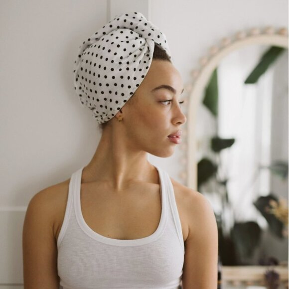 Reversible Microfiber Hair Towel and Satin Head Wrap - Picture 6 of 6
